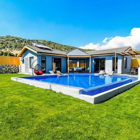 Sade 3 / Kalkan 호텔 4*